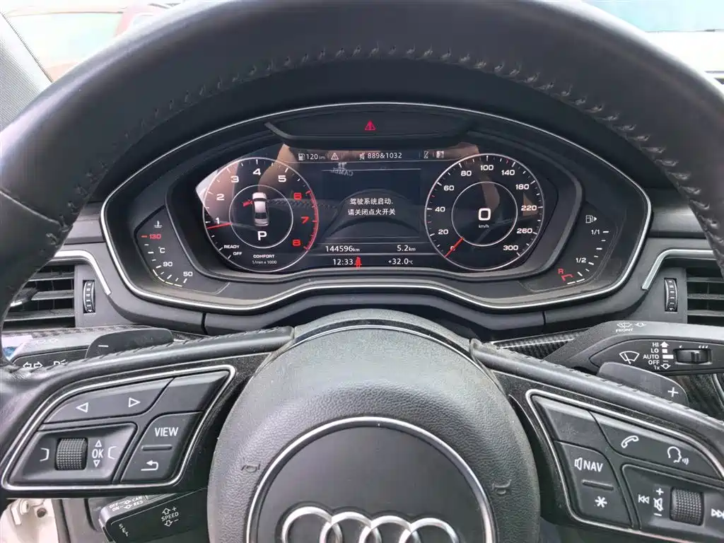Audi A4L 2018 30th Anniversary 40 TFSI Fashion фото 13