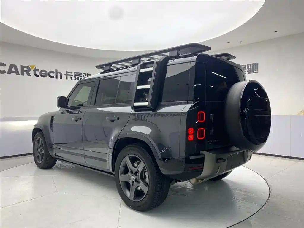 Land Rover Defender 2023 Facelift 110 3.0T P400 X-DYNAMIC HSE фото 8