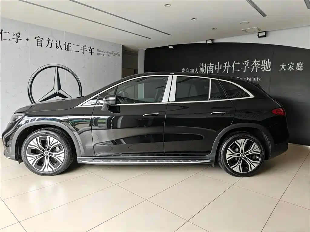 Mercedes-Benz EQE SUV 2024 500 4MATIC Pioneer Edition фото 5