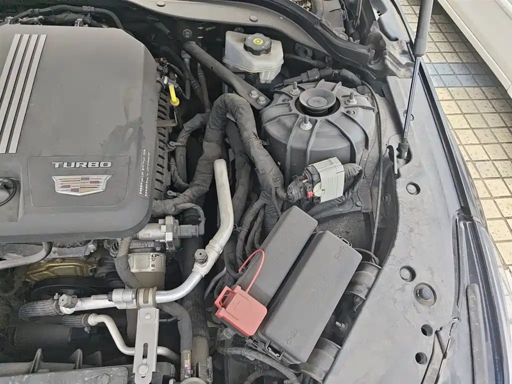 Cadillac CT5 2021 28T Style Edition фото 22