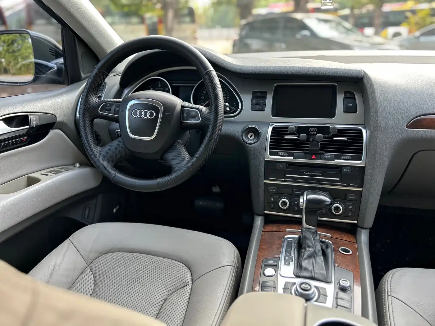 Audi Q7 2012 3.0 TDI Leading Edition фото 33