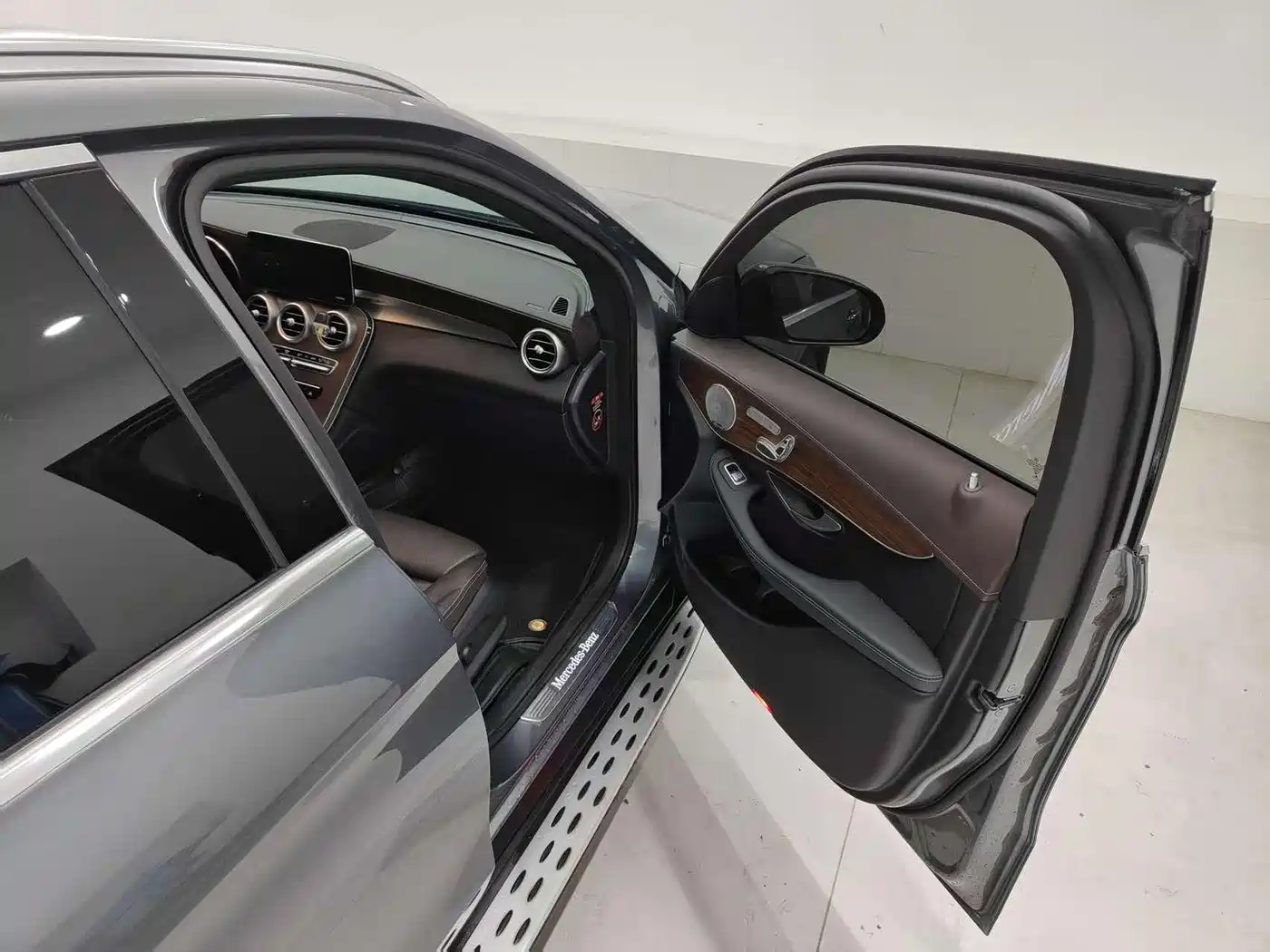 Mercedes-Benz GLC 2021 GLC 300 L 4MATIC Sporty фото 7