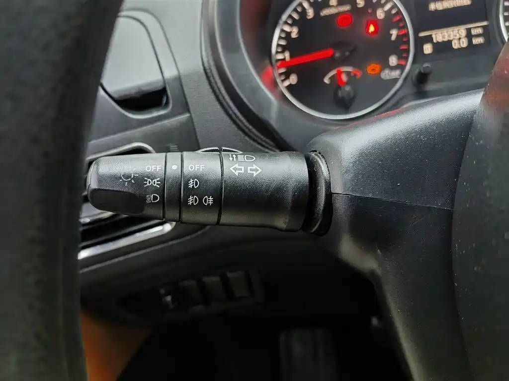 Dongfeng Fengdu MX6 2016 2.0L Manual 2WD Pilot Edition фото 21