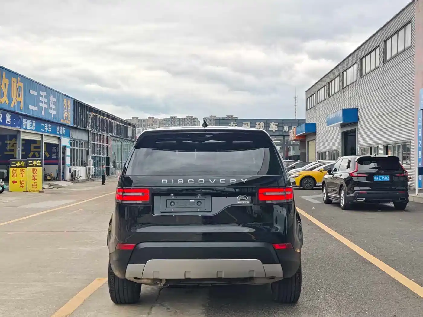 Фото 8 - Land Rover Discovery