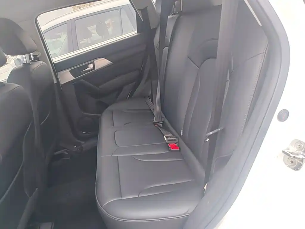 Haval H2 2019 2018 Creation Edition Red Label 1.5T Manual 2WD Style
