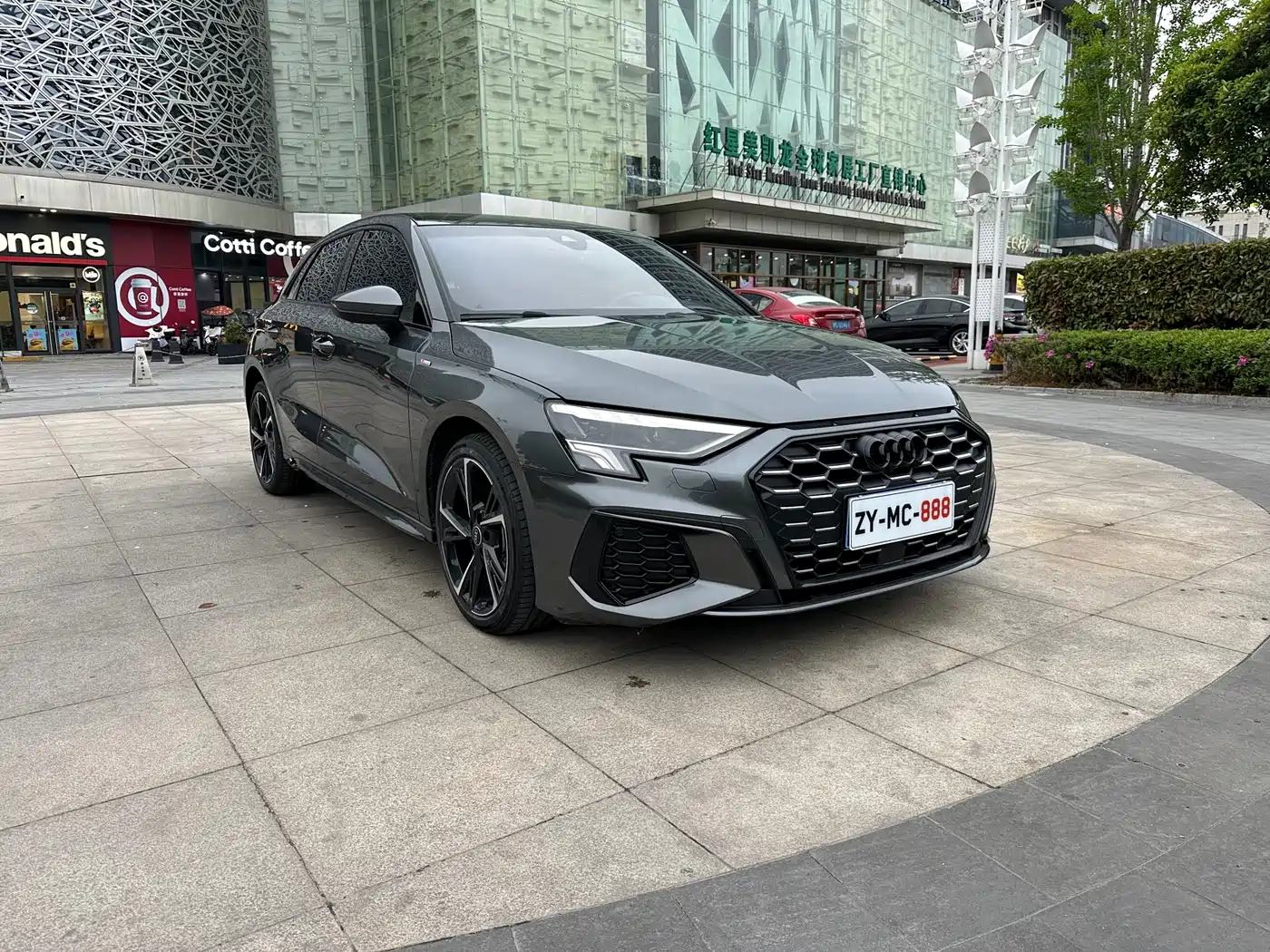 Audi A3 2024 Model Sportback 35 TFSI Fashion Sport фото 3