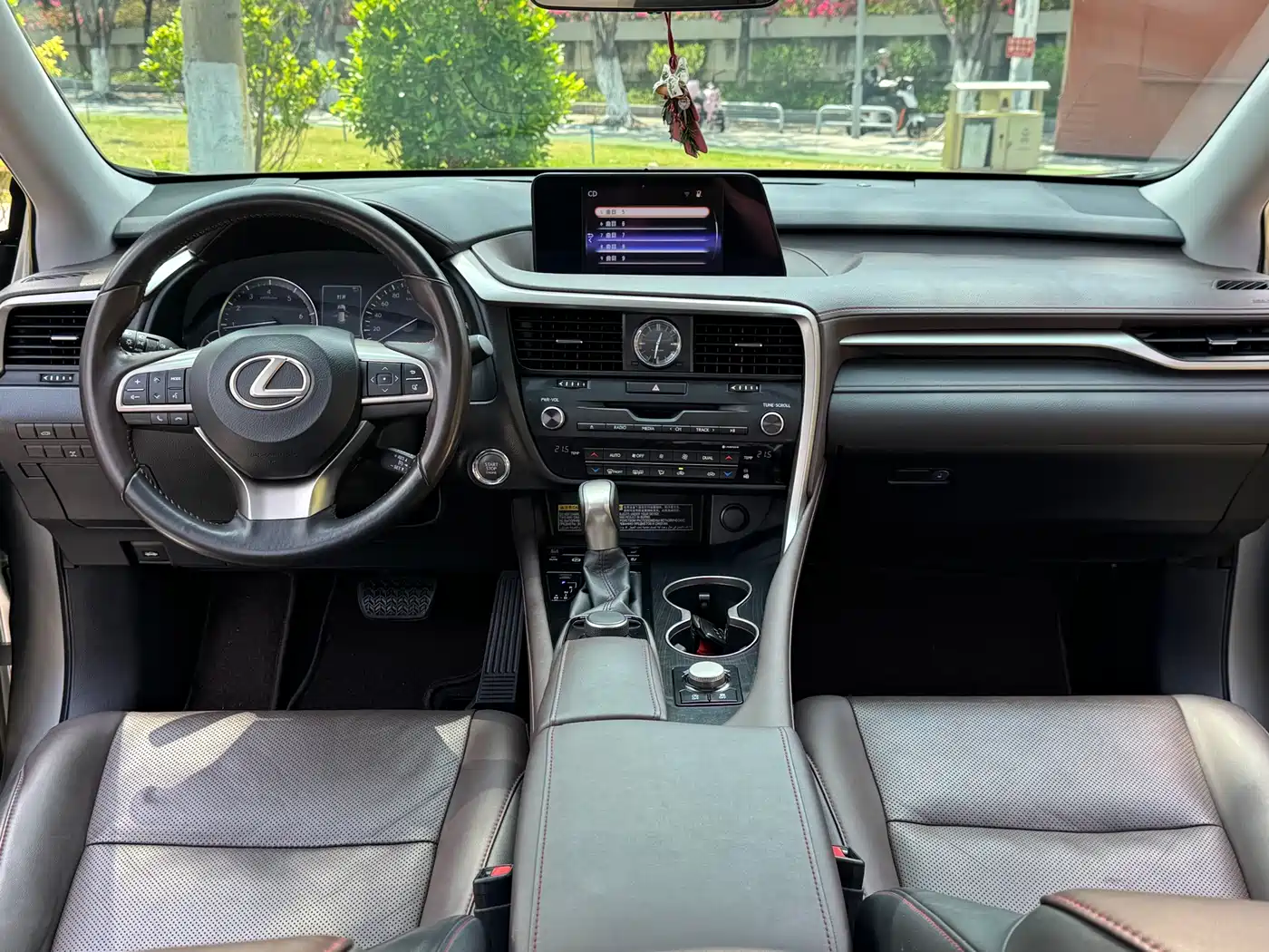 Lexus RX 2016 300 4WD Elegance Edition (China V) фото 6