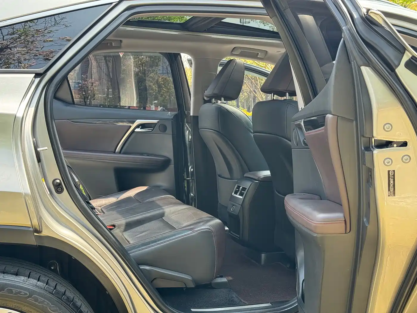 Lexus RX 2016 300 4WD Elegance Edition (China V) фото 7