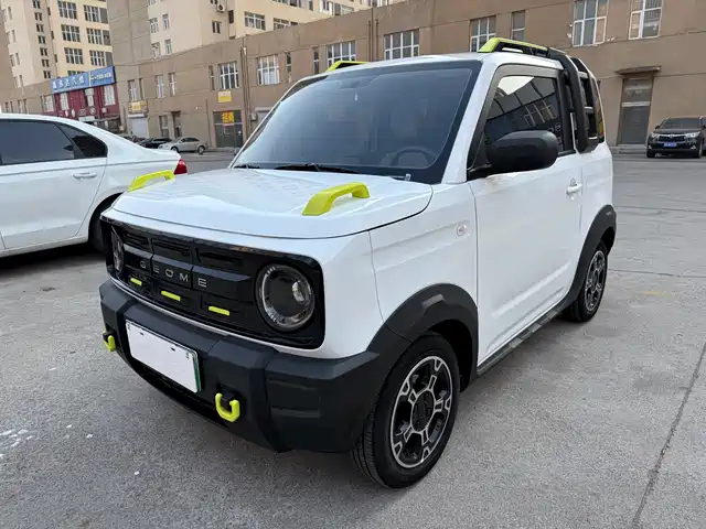 geely-galaxy panda