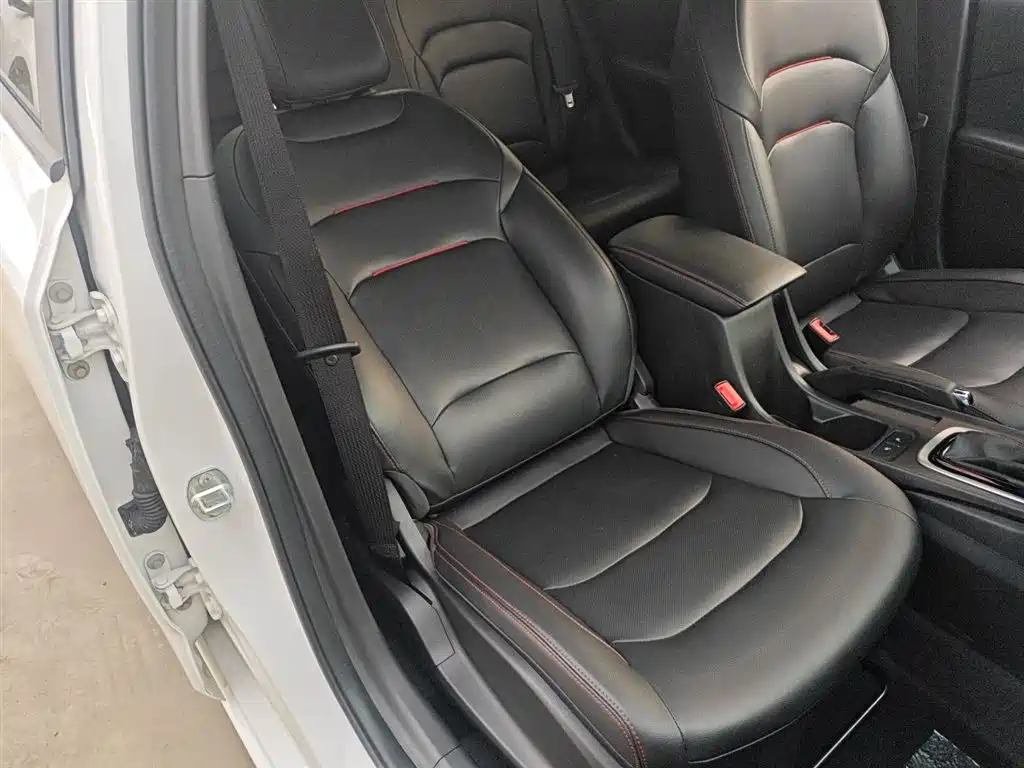 Chevrolet Monza 2019 RS 330T Automatic Thrill Edition China VI фото 24