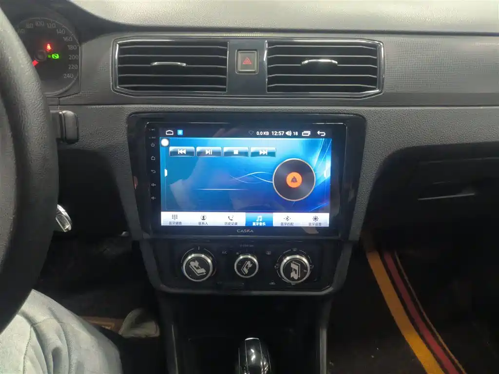 Volkswagen Santana 2016 1.6L Automatic Trend Edition фото 13