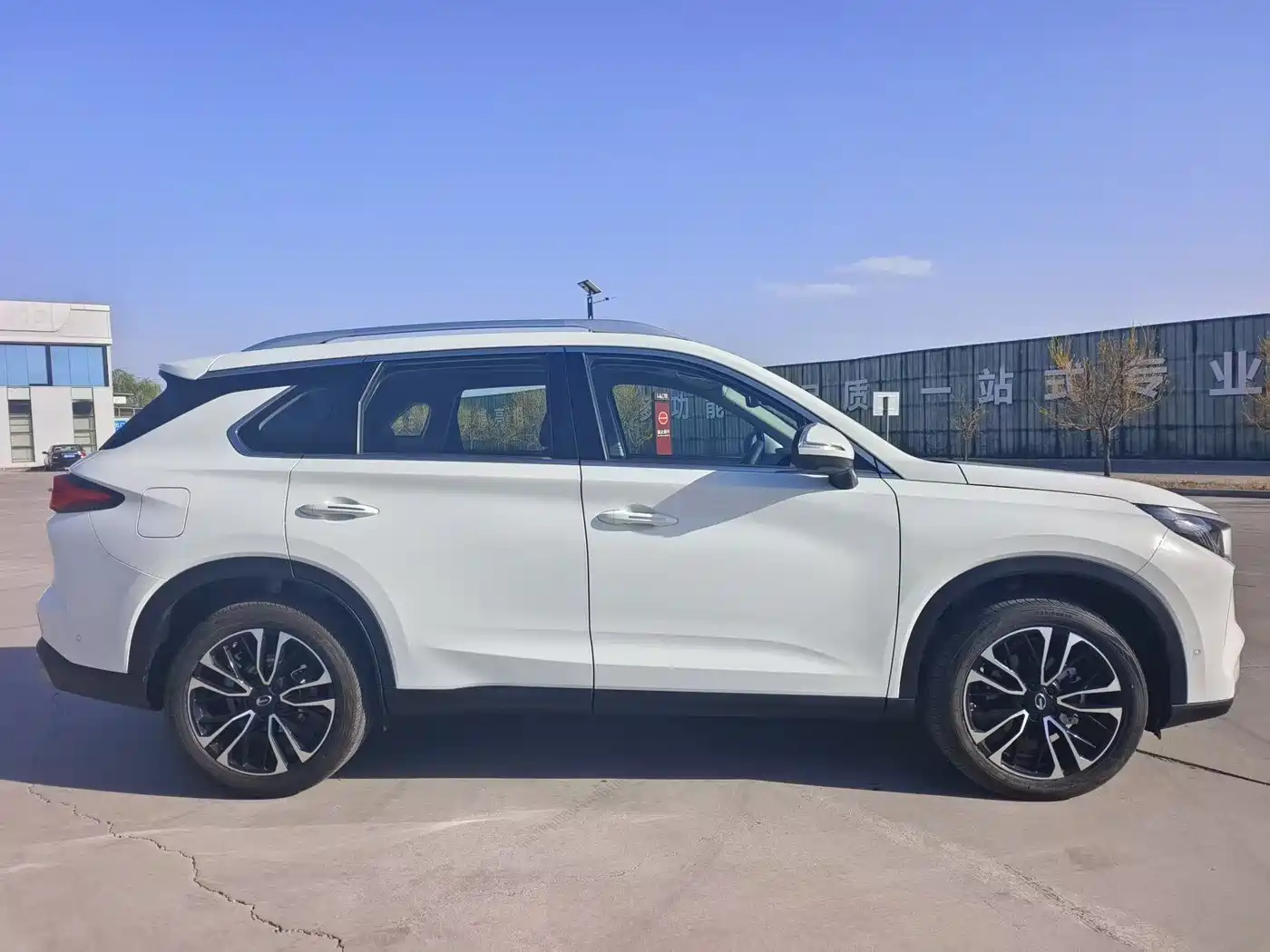 GAC Trumpchi Trumpchi GS4 PLUS 2023 390T Auto Nebula Edition фото 2