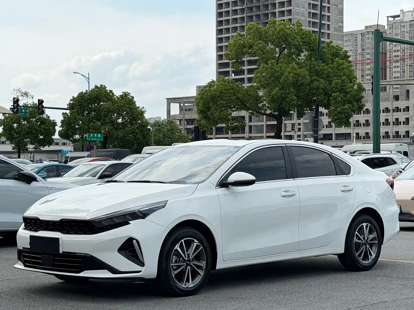 Kia K3 2023 Model 1.5L CVT Luxury Edition
