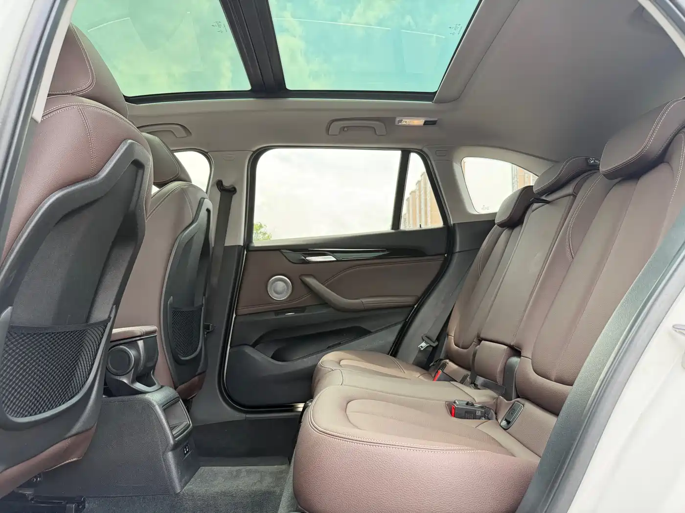 BMW X1 2022 sDrive20Li Fashion фото 17