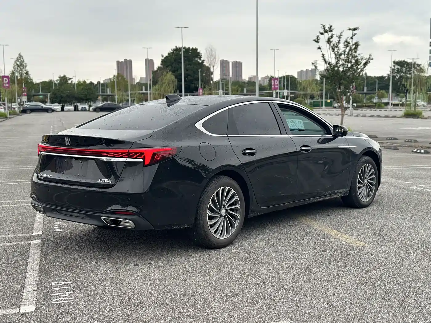 Buick LaCrosse 2026 2026 Model 28T Platinum Edition