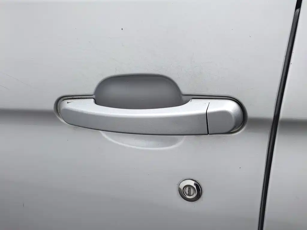 BAIC Weiwang M20 2015 2014 1.5L Comfort BJ415B