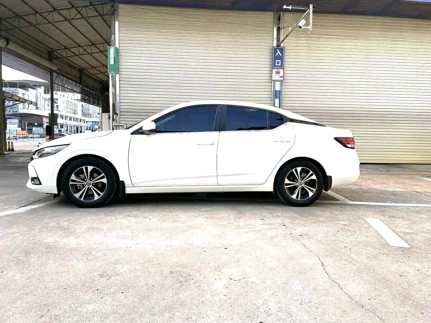 Nissan SYLPHY, миниатюра 4