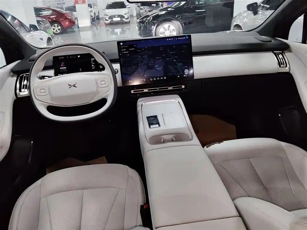 XPeng P7+ 2024 Long Range Max фото 10