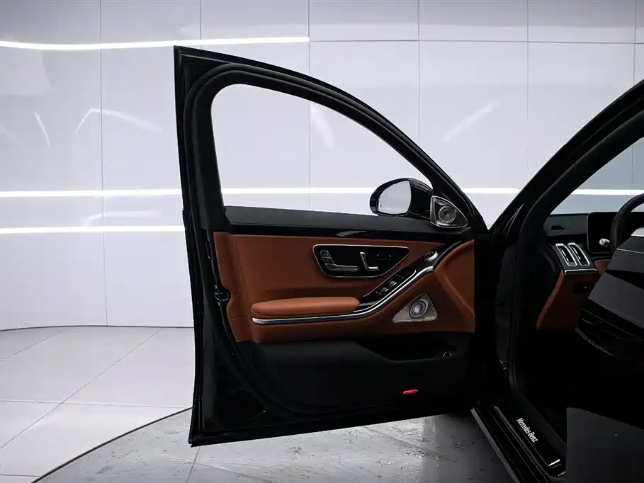 Mercedes-Benz S-Class 2024 S 400 L Business Edition фото 11