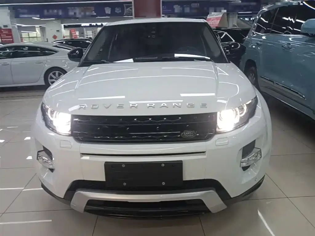 Land Rover Range Rover Evoque (Import) 2014 2.0T 5-door Brilliance Sport фото 3