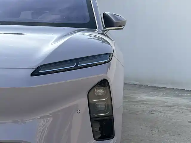 NIO ET5T 2025 100kWh Touring — фото 2