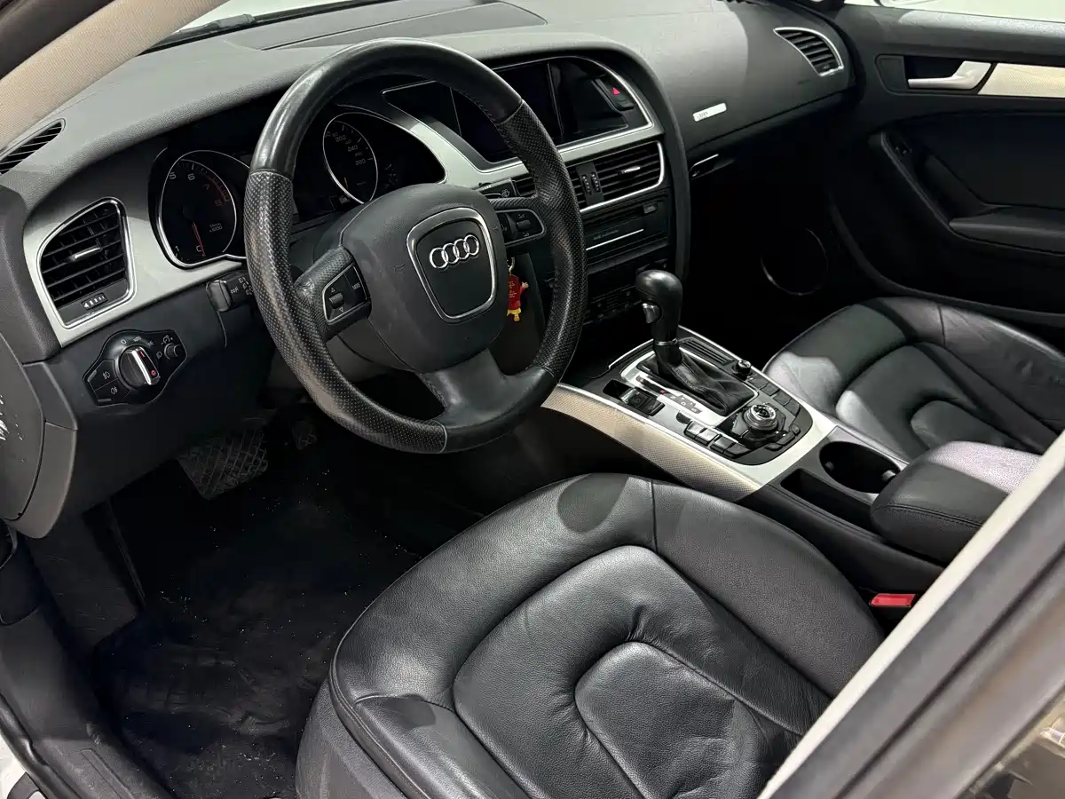 Audi A5 (Import) 2011 2010 2.0TFSI Sportback Comfort