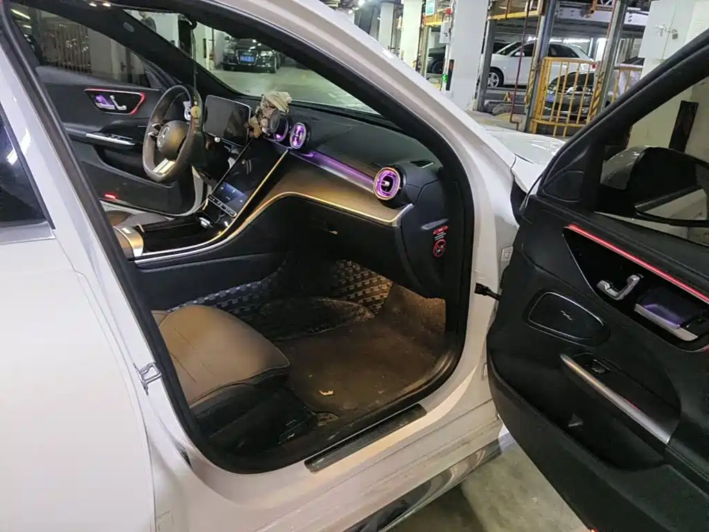 Mercedes-Benz C-Class, миниатюра 12
