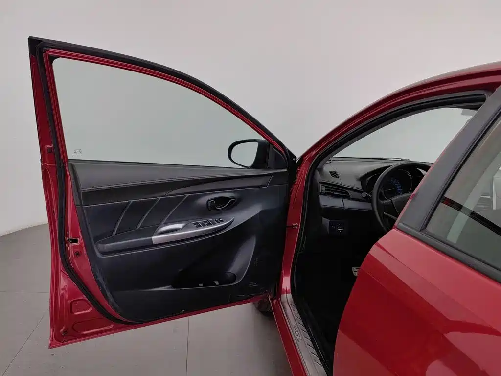 Photo 8 - Toyota YARiS L Zhi Xuan