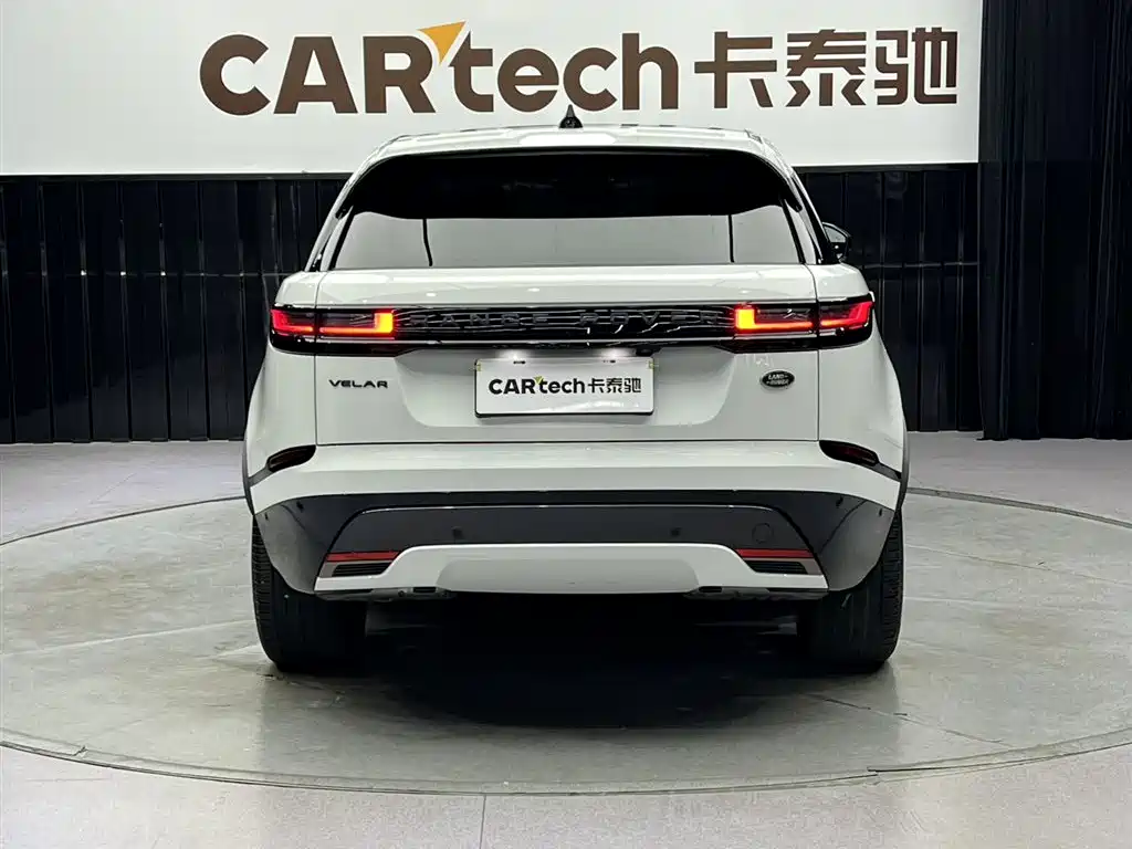 Land Rover Range Rover Velar 2024 Dynamic SE фото 6