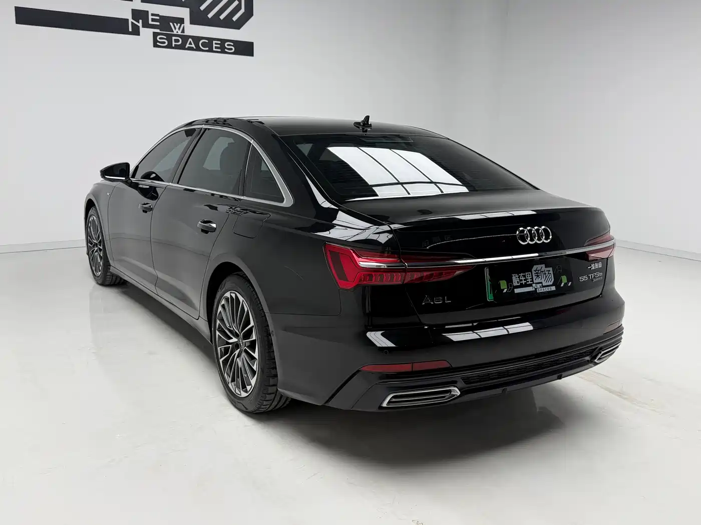 Audi A6L New Energy 2020 55 TFSI e quattro фото 6