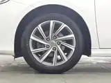 Фото 17 - Geely Binrui
