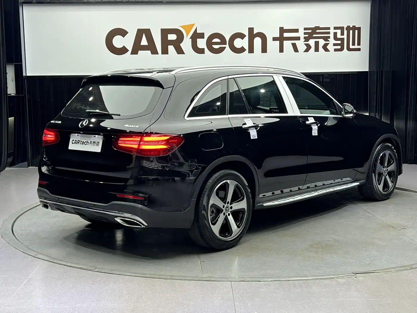 Mercedes-Benz GLC 2019 GLC 260 L 4MATIC Luxury фото 5