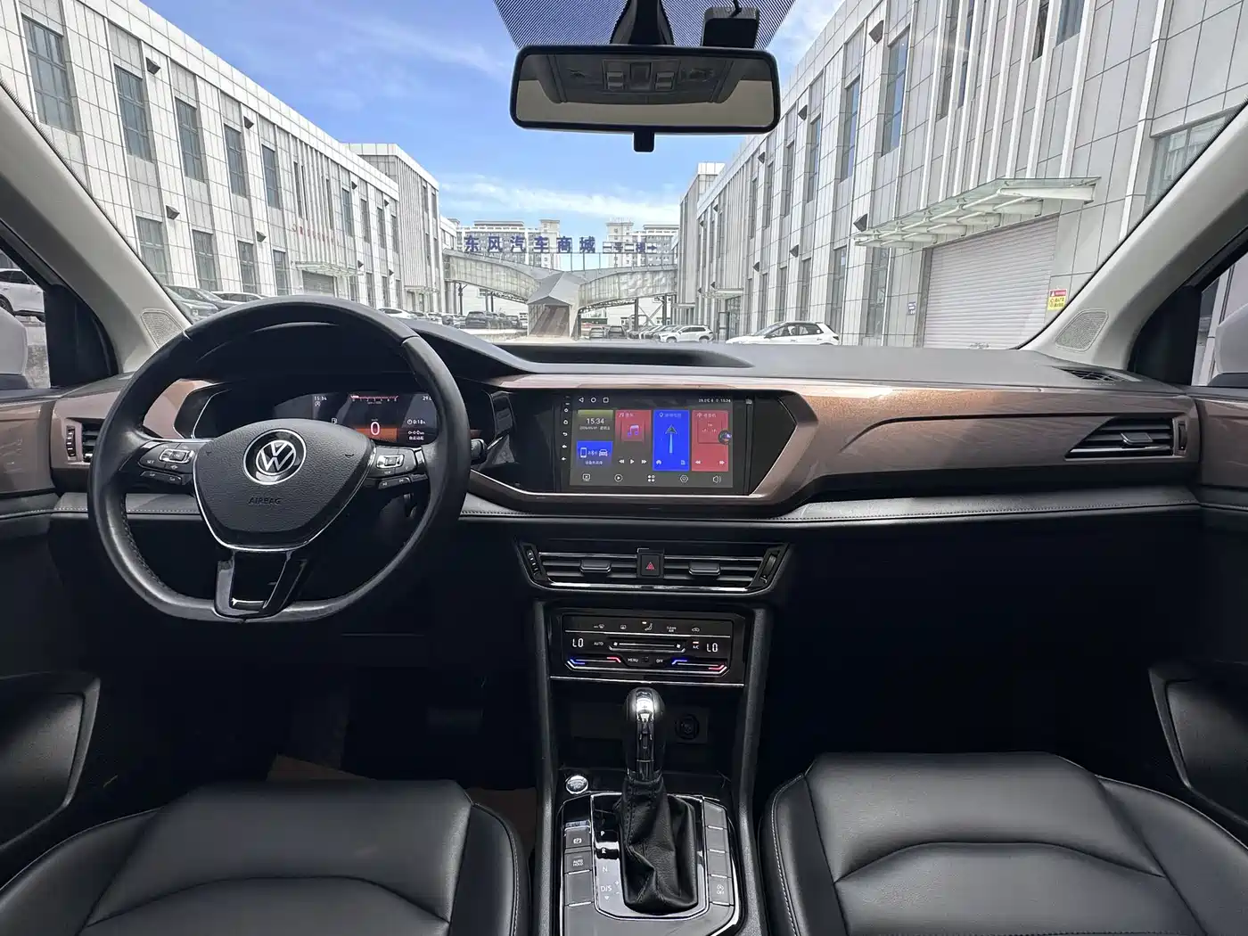 Volkswagen Tharu 2022 280TSI 2WD Comfort фото 9