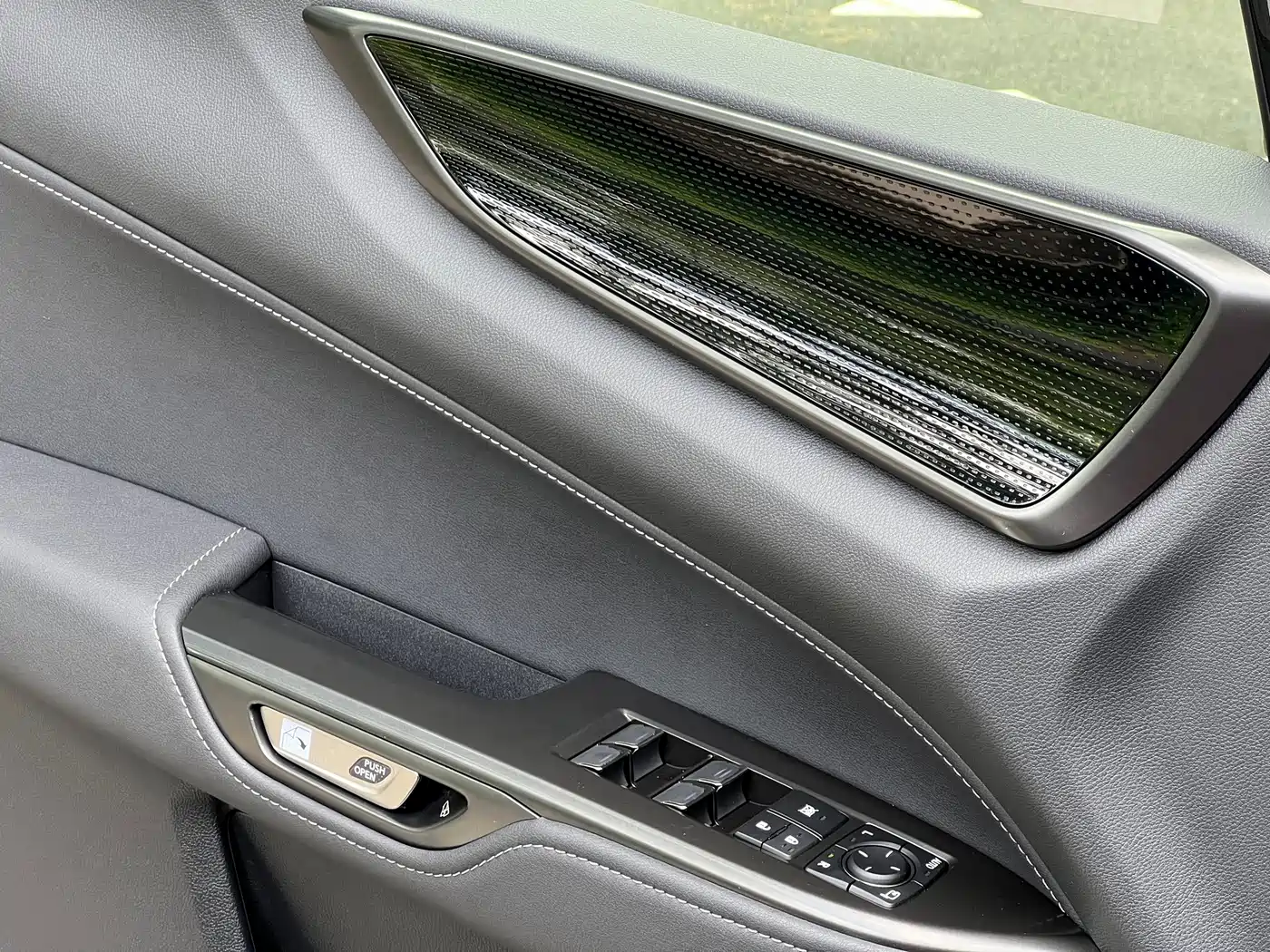 Lexus NX, миниатюра 12