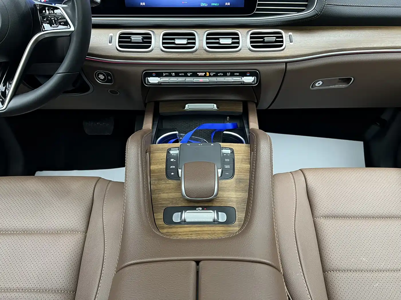 Mercedes-Benz GLE 2024 GLE 450 4MATIC Fashion фото 10