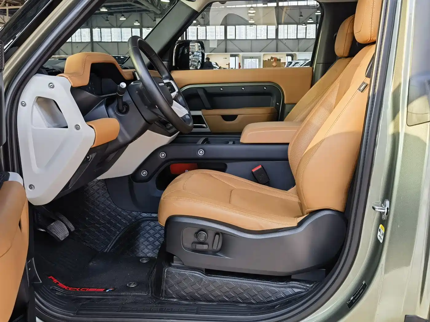 Land Rover Defender 2024 90 3.0T P400 HSE фото 5