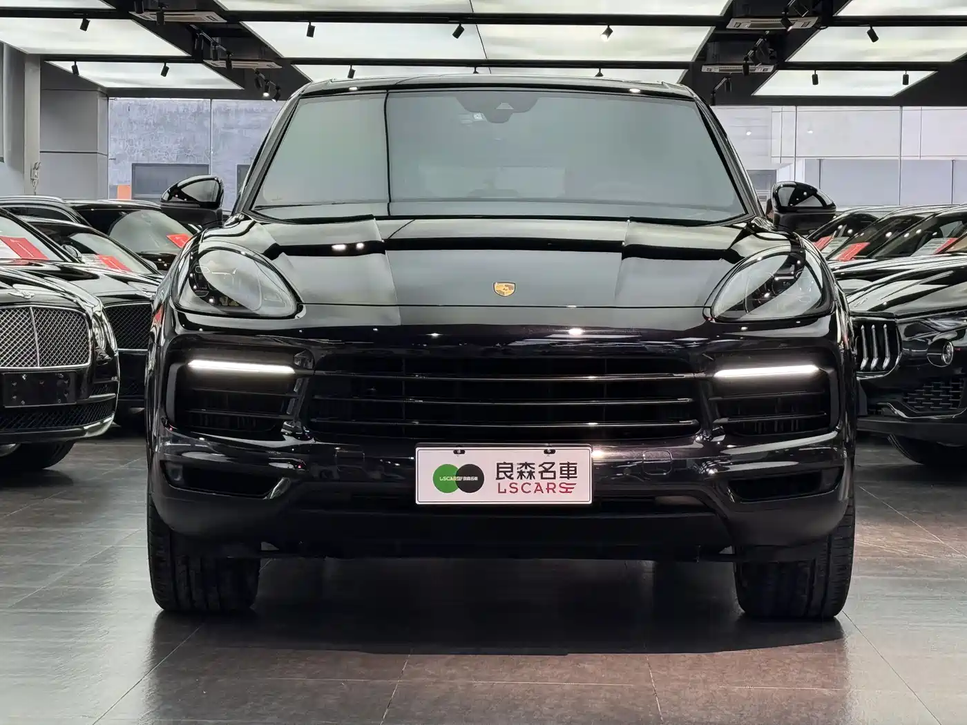 Porsche Cayenne 2019 Cayenne 3.0T фото 2