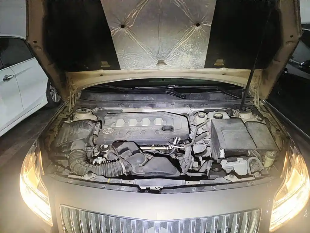 Фото 9 - Buick Regal