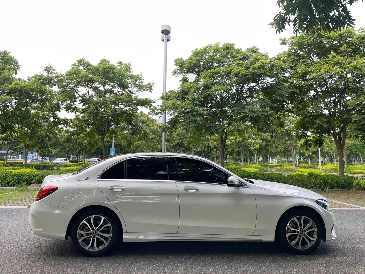 Mercedes-Benz C-Class 2015 Facelift C 200 L Sport фото 11