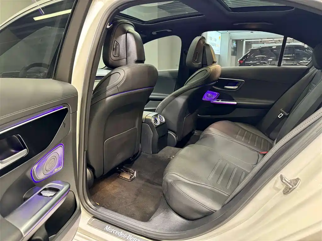 Mercedes-Benz C-Class 2024 C 260 L Sport фото 28