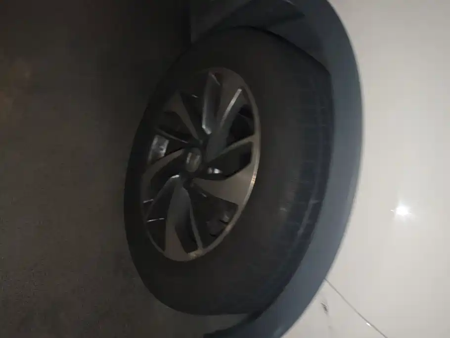Baojun 560 2017 2016 1.8L Manual Luxury