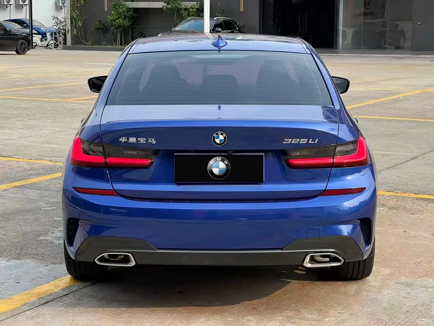 BMW 3 Series 2020 325Li M Sport Package фото 4