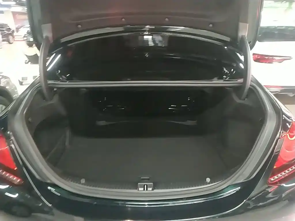 Mercedes-Benz C-Class 2019 C 260 L Sport фото 19
