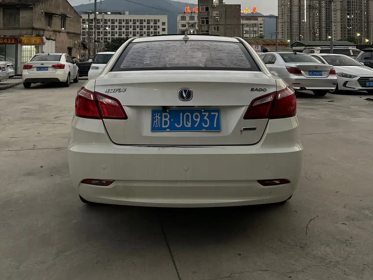 Changan Eado 2014 2014 1.6L Manual Luxury