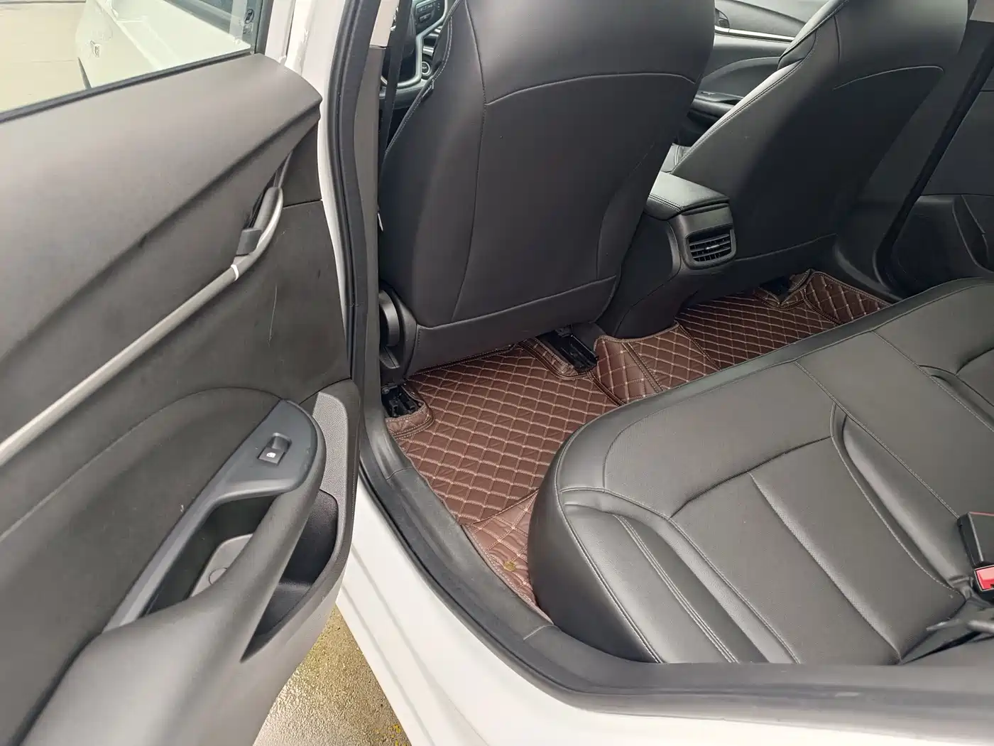 Buick Excelle 2021 Exemplar 1.5L Auto Progressive фото 8