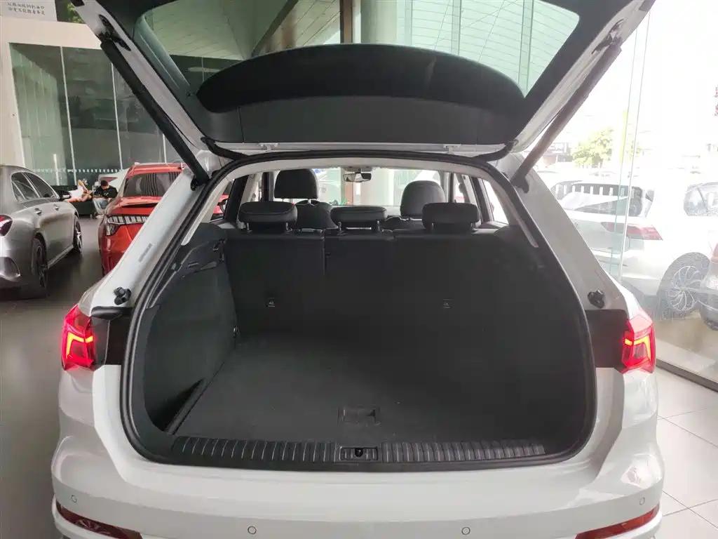 Audi Q3 2019 35 TFSI Progressive Sport фото 19