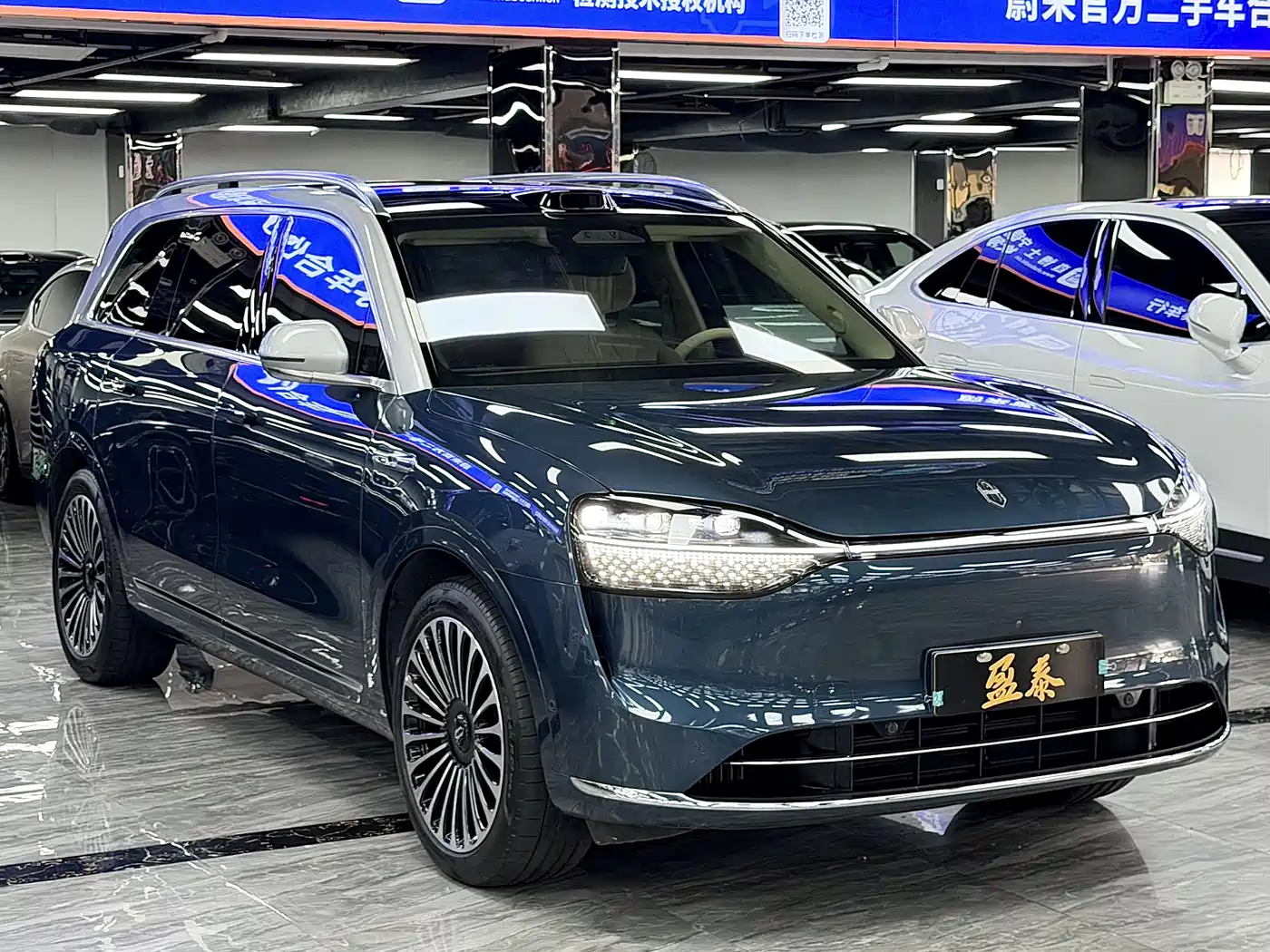 AITO Wenjie AITO M9 2024 Range Extender Max Edition 42kWh 6-seater фото 3