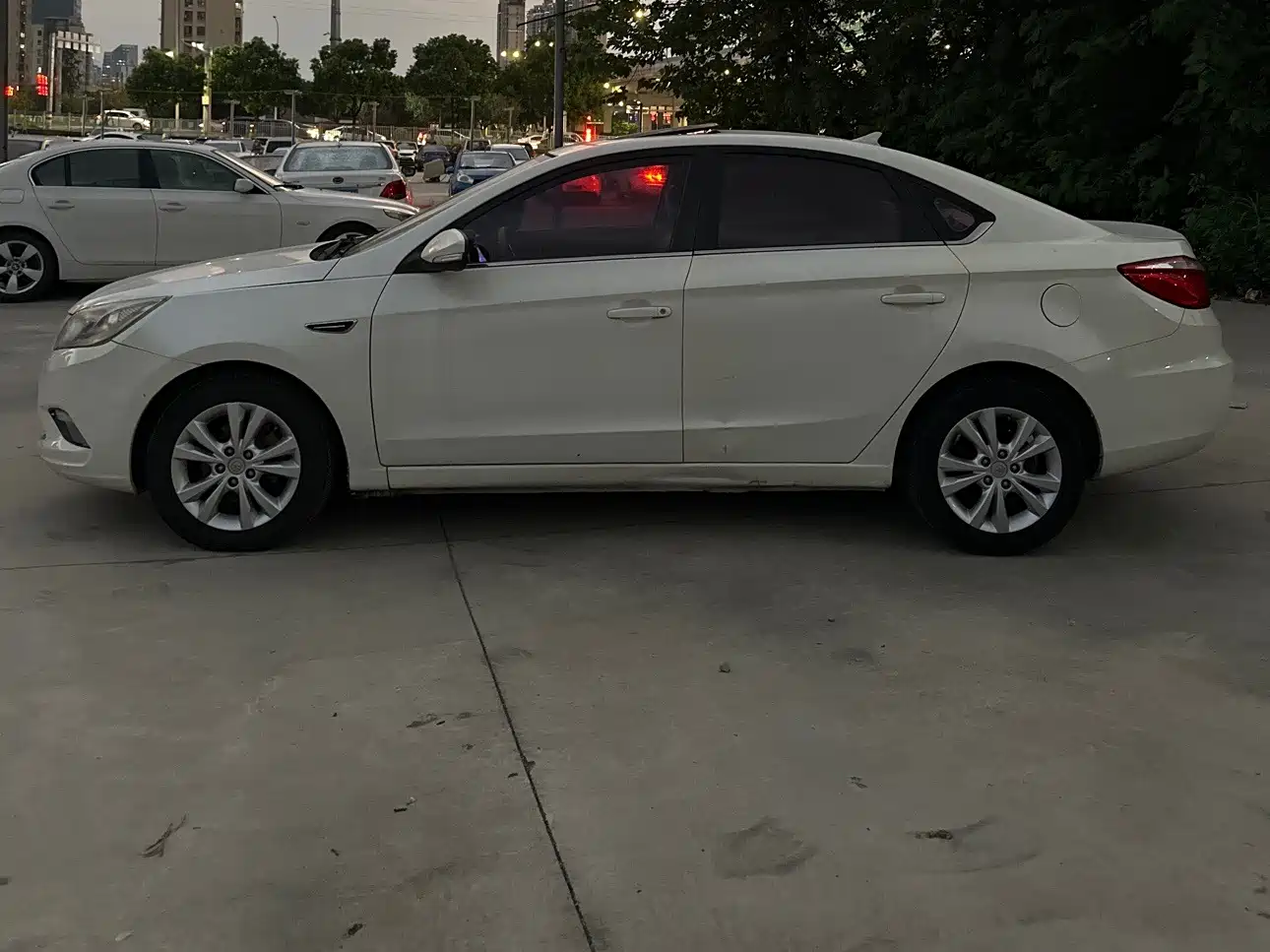 Changan Eado 2014 2014 1.6L Manual Luxury