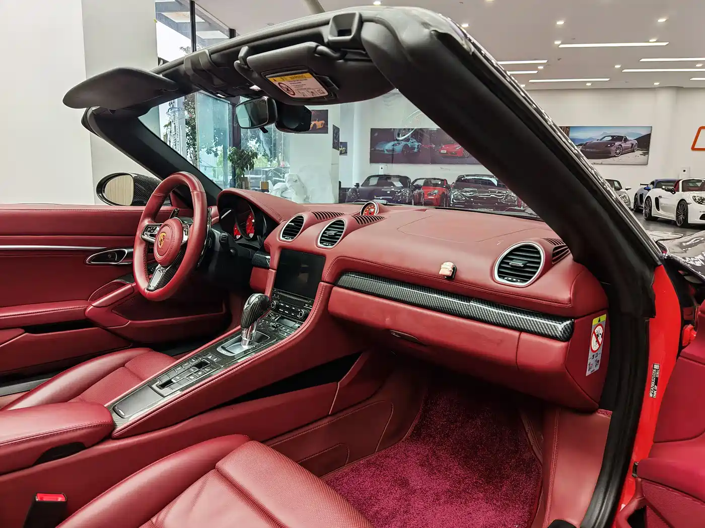 Porsche 718 2016 Boxster 2.0T фото 6