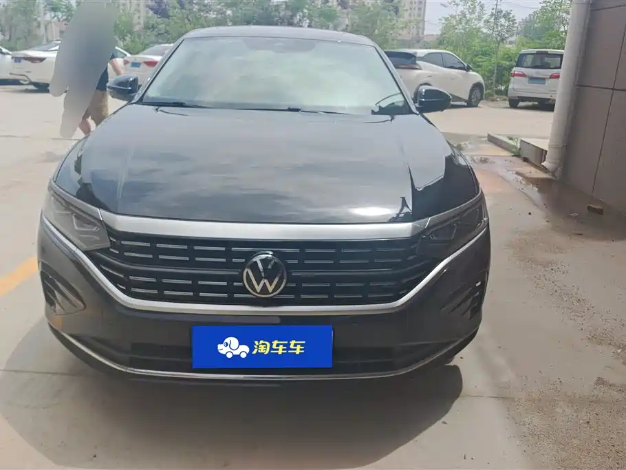 Volkswagen Passat 2023 Facelift 330TSI Luxury Edition фото 2